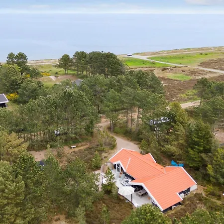 Stunning In Sjaellands Odde With Wifi Holiday home